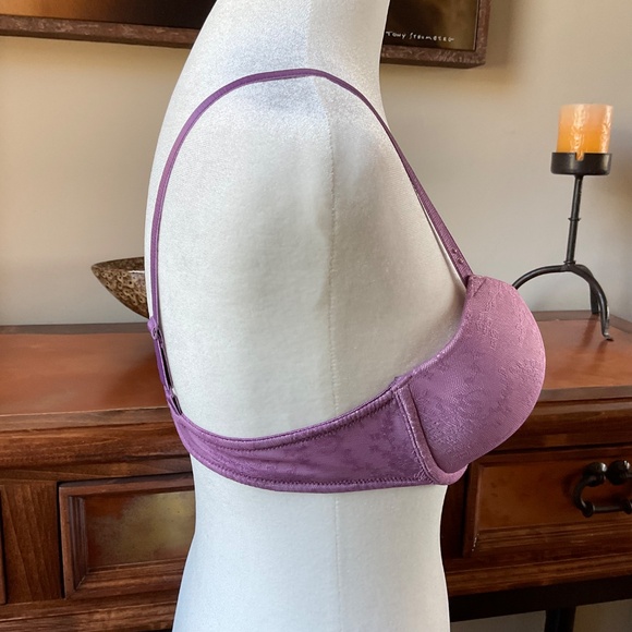 Lace Lightly Padded Bra. Lavender. Size 34C - Picture 4 of 6